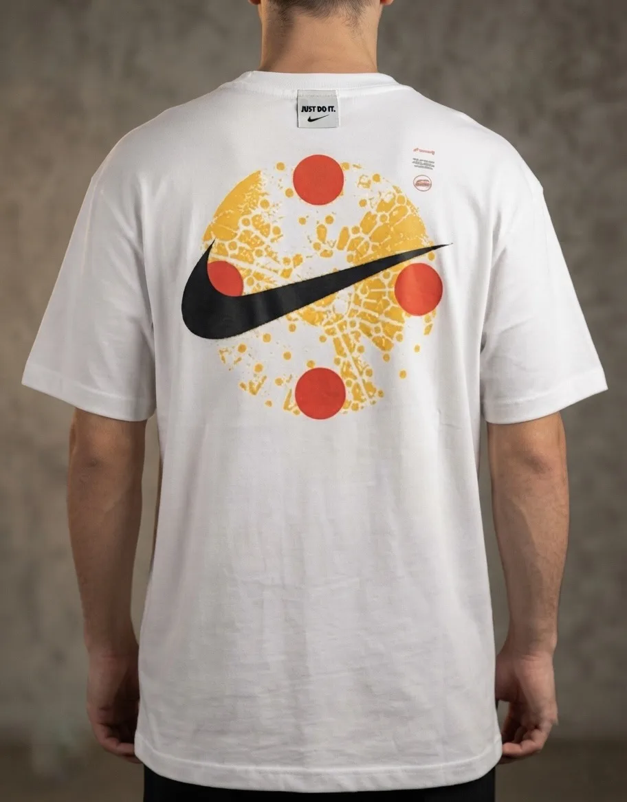 Camiseta Nike Estampa Laranja