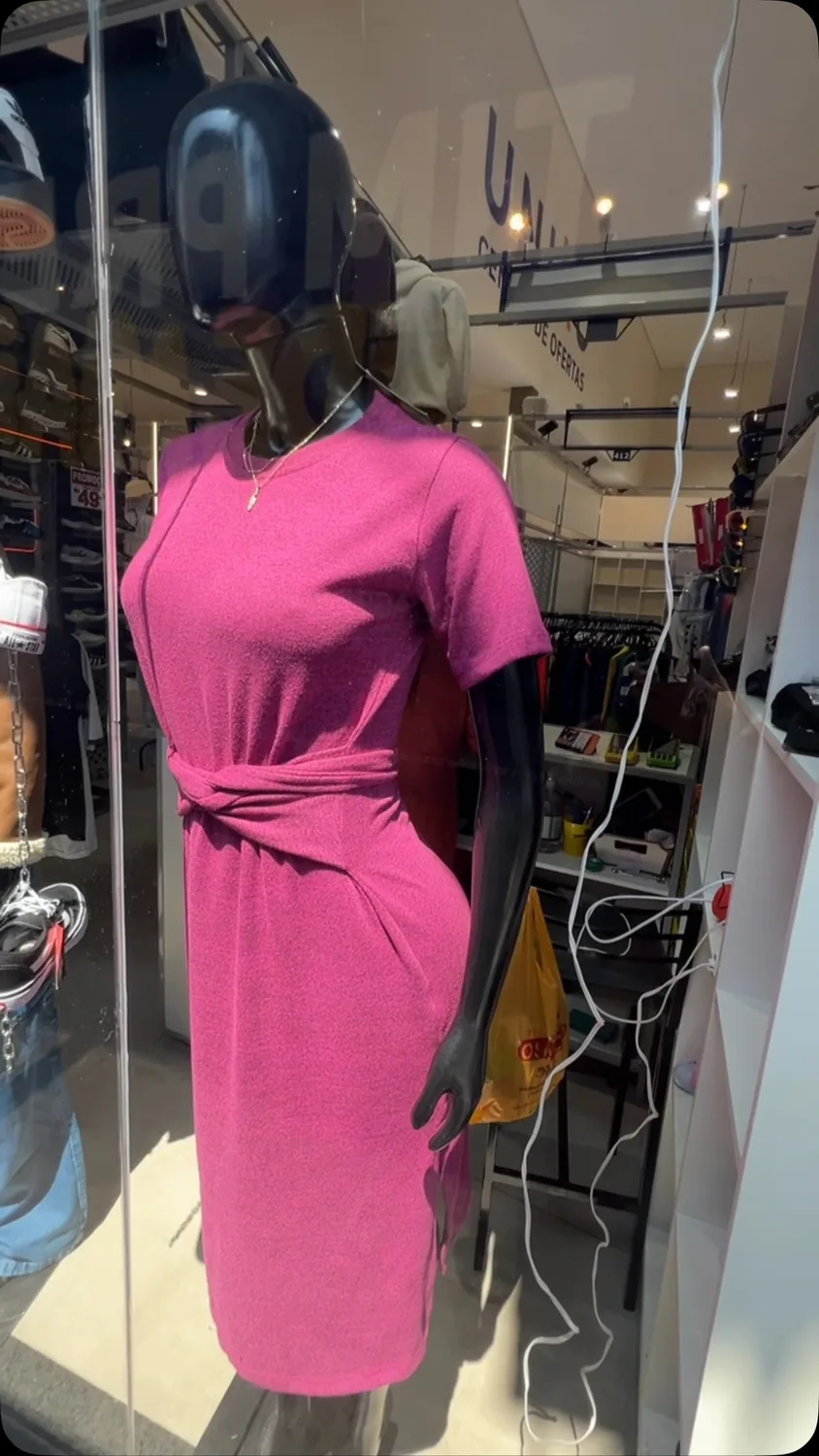 Vestido Midi Rosa